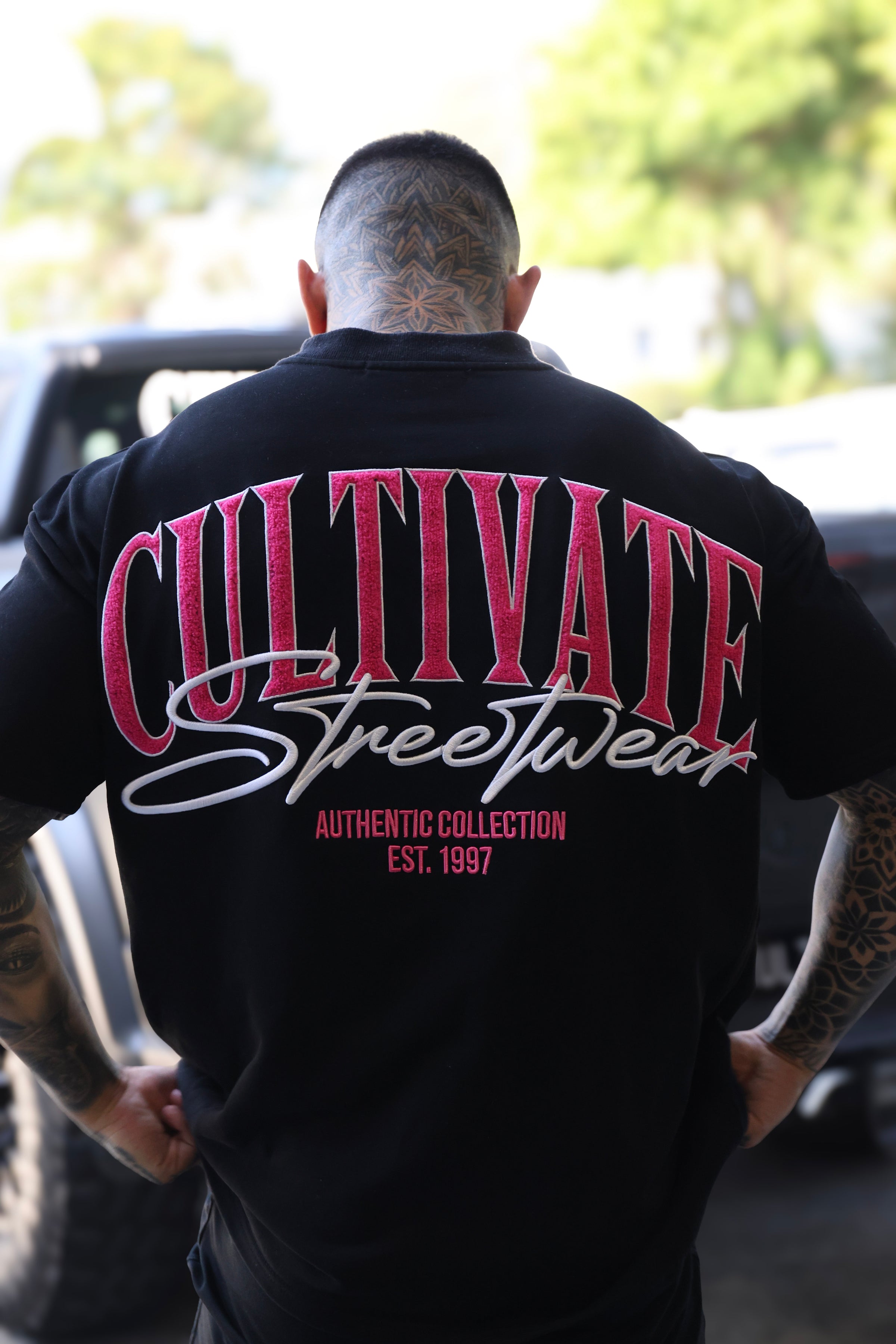 CULTIVATE - AUTHENTIC "BLACK ON ROSE PINK"