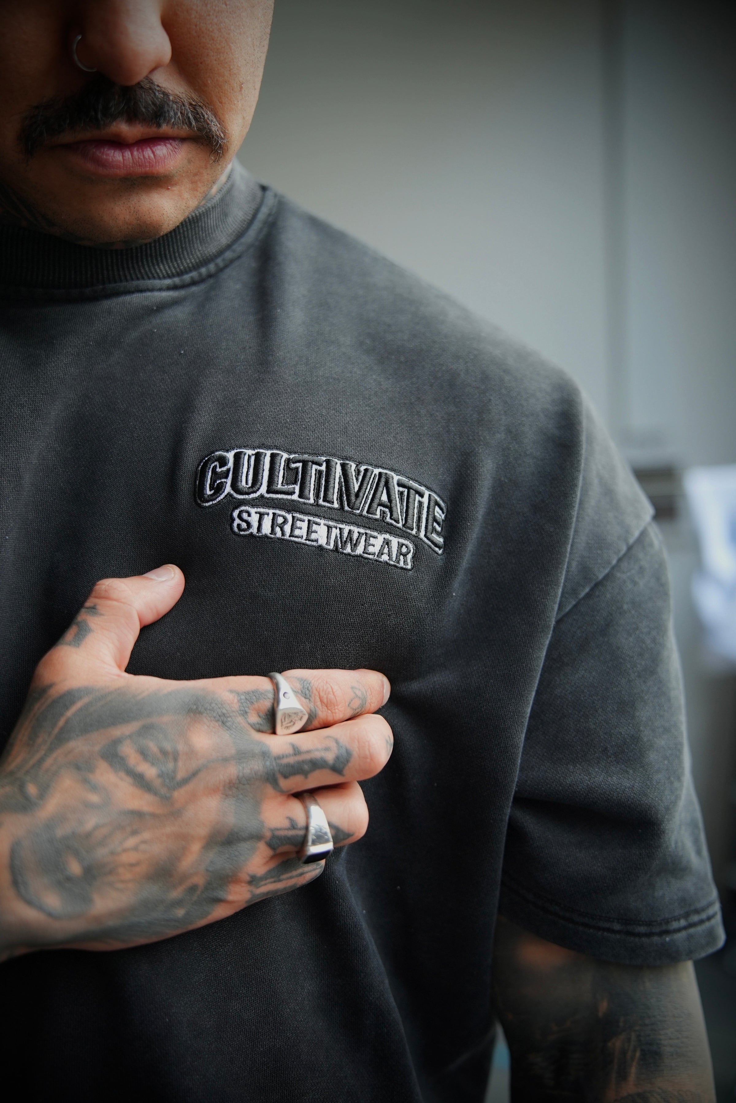 CULTIVATE - VINTAGE "WASHED BLACK DOBERMAN"