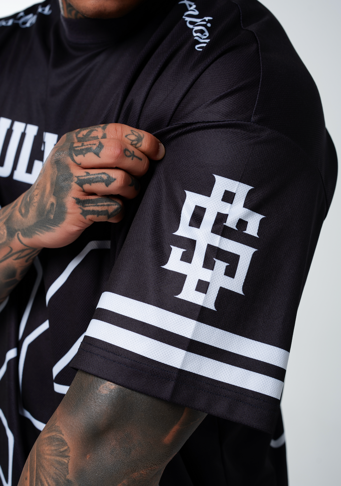 CULTIVATE - BLACK NFL JERSEY