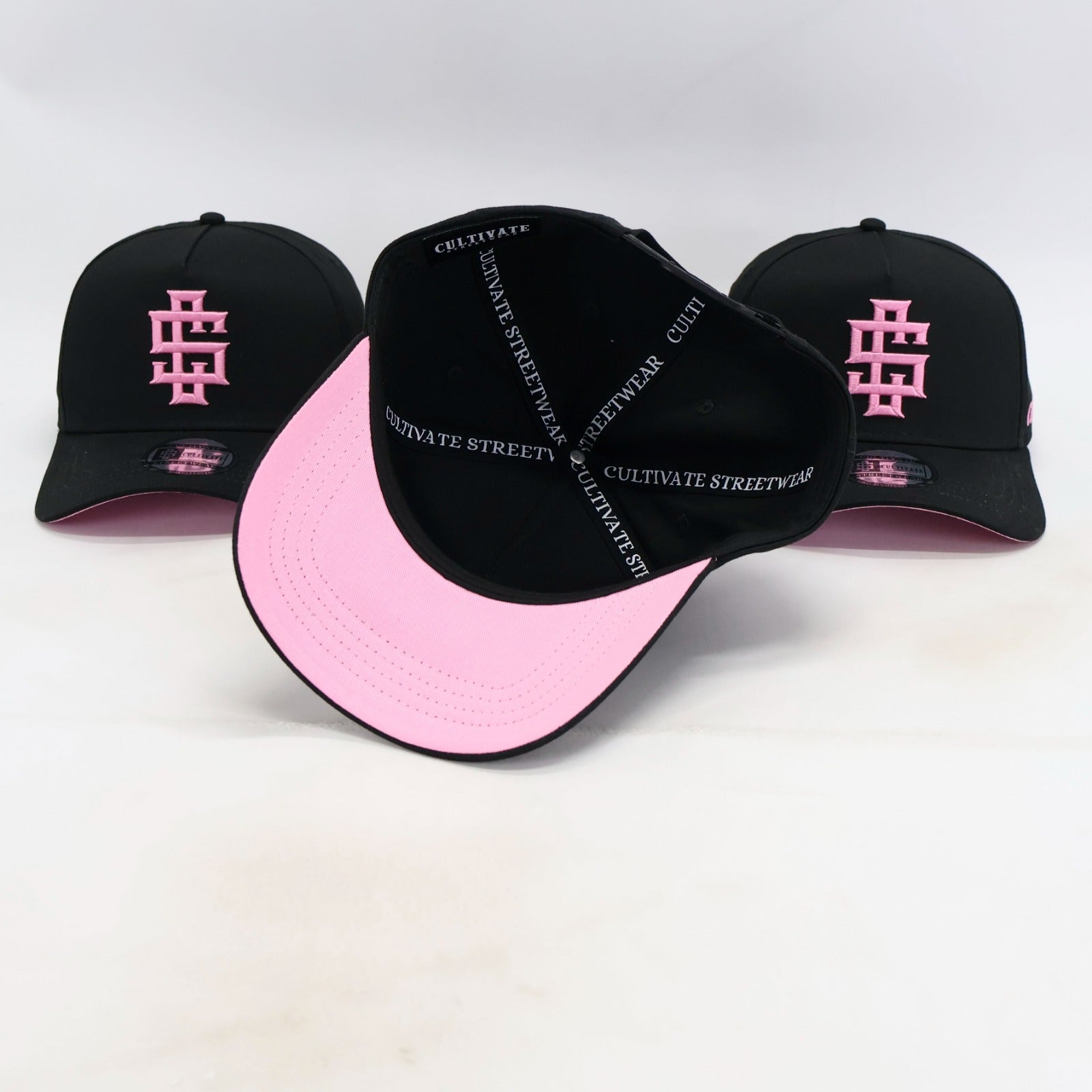 A FRAME - BLACK ON BABY PINK