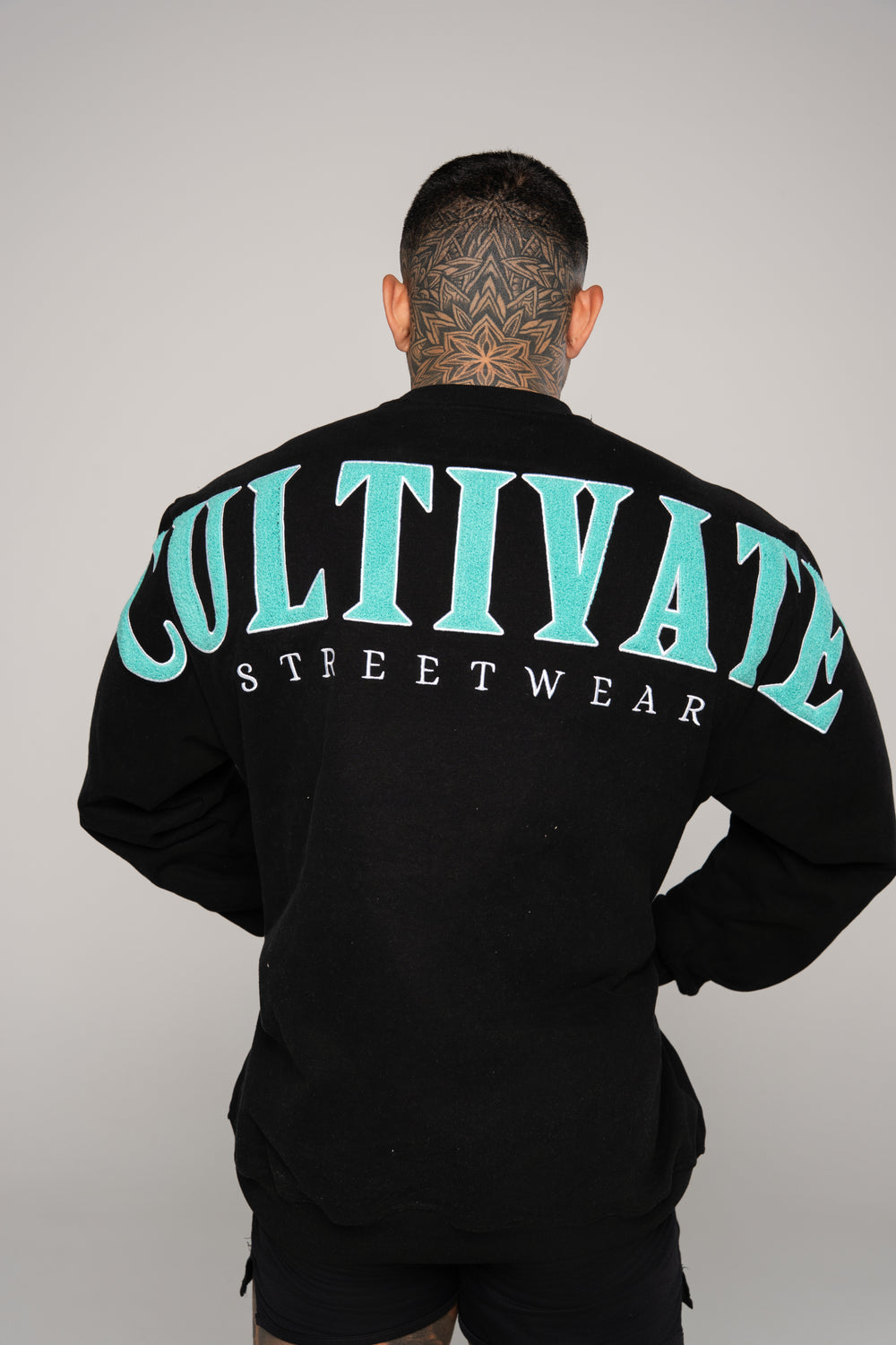 Cultivate - Black On Tiffany Blue